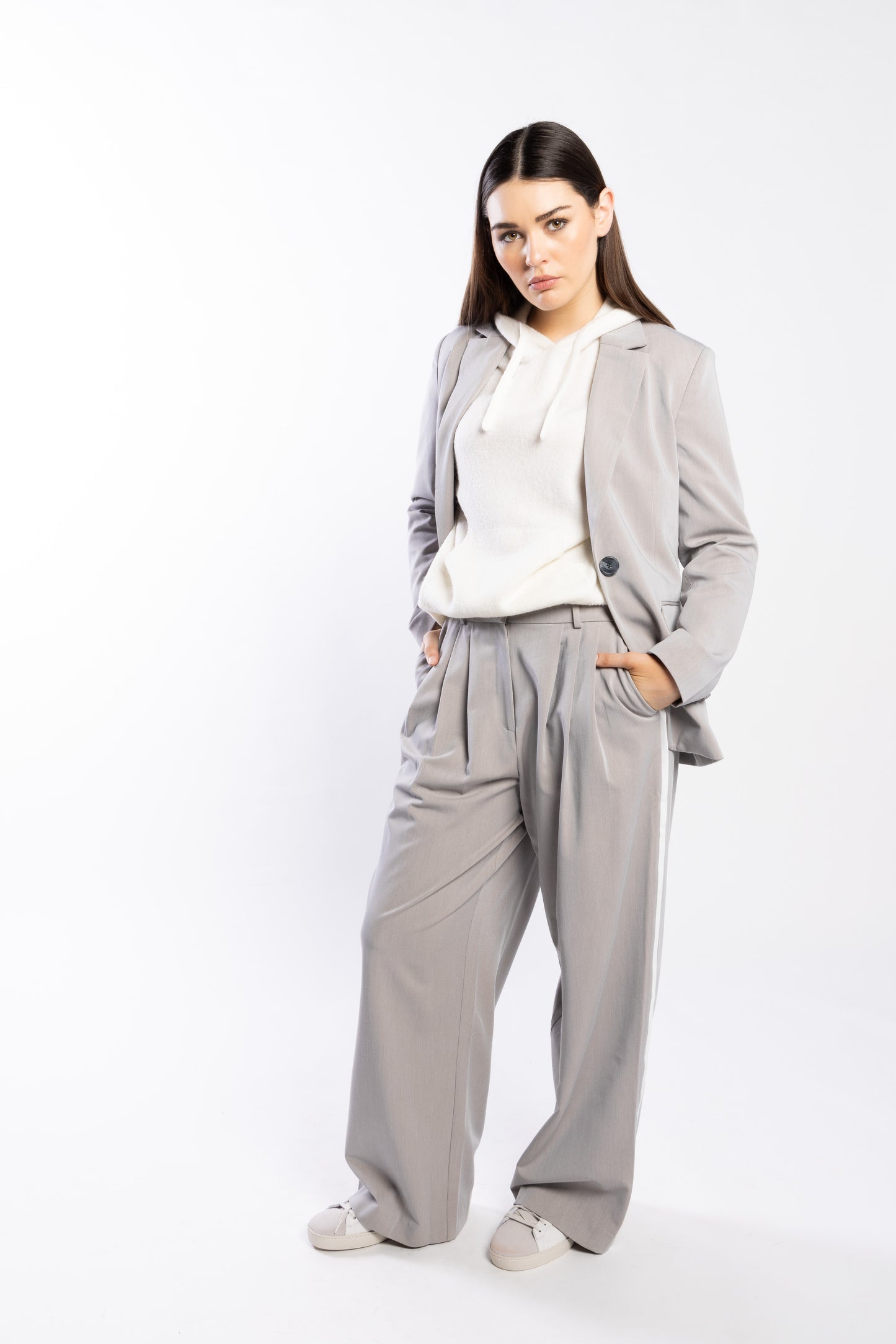 5068 - Beatrice Blazer - Putty