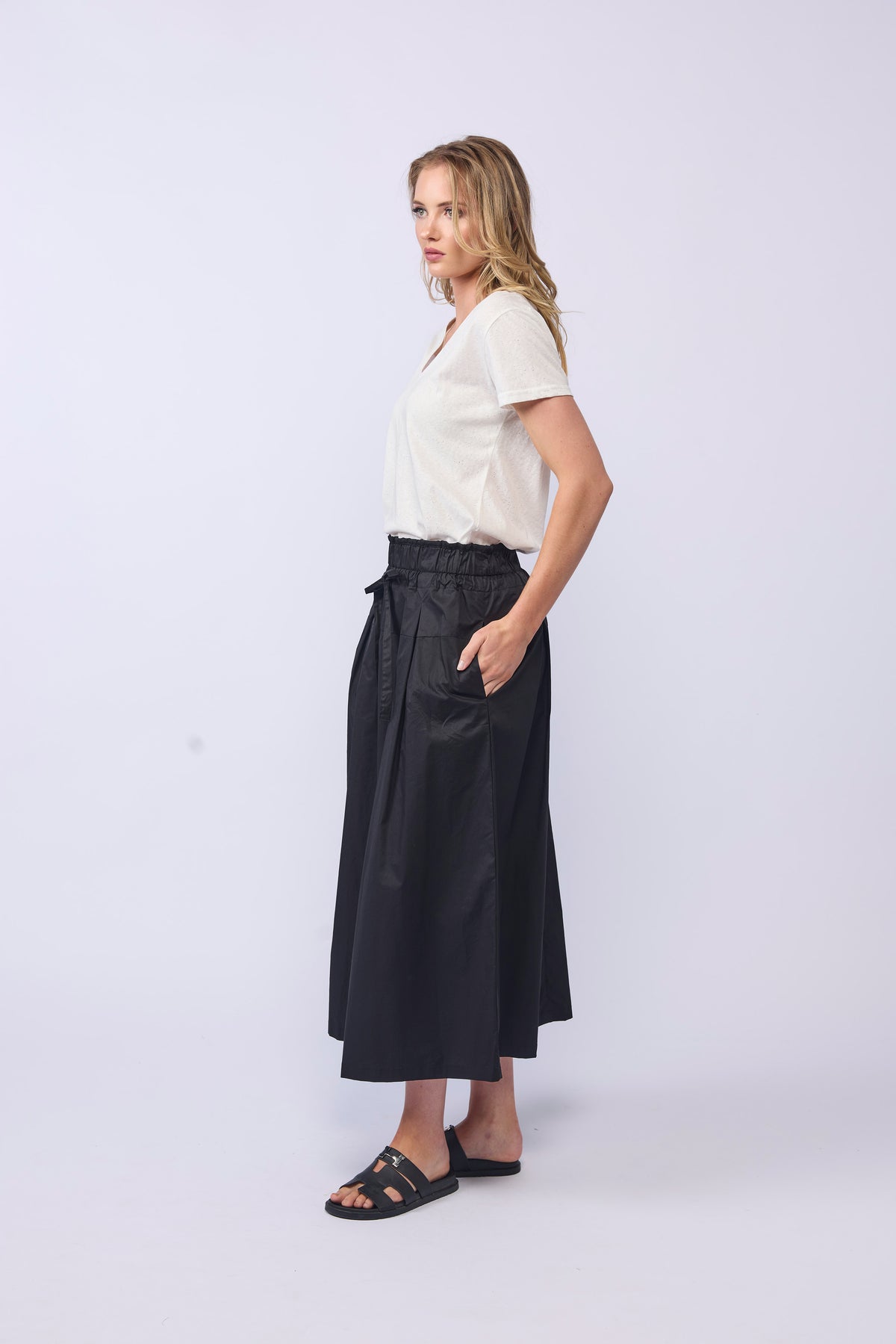 LONGING SKIRT - BLACK