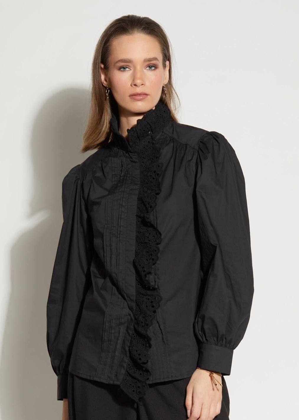 LOUGHLIN - 8026L - Rue Shirt - Black