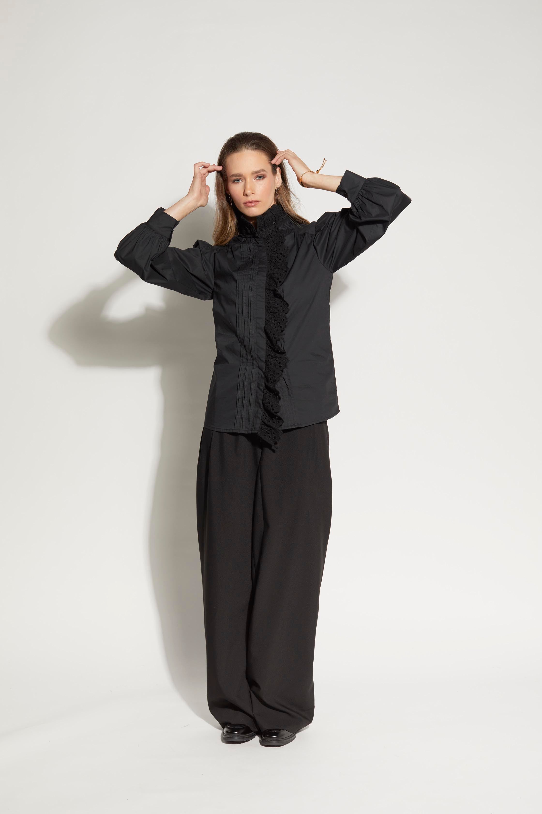 LOUGHLIN - 8026L - Rue Shirt - Black