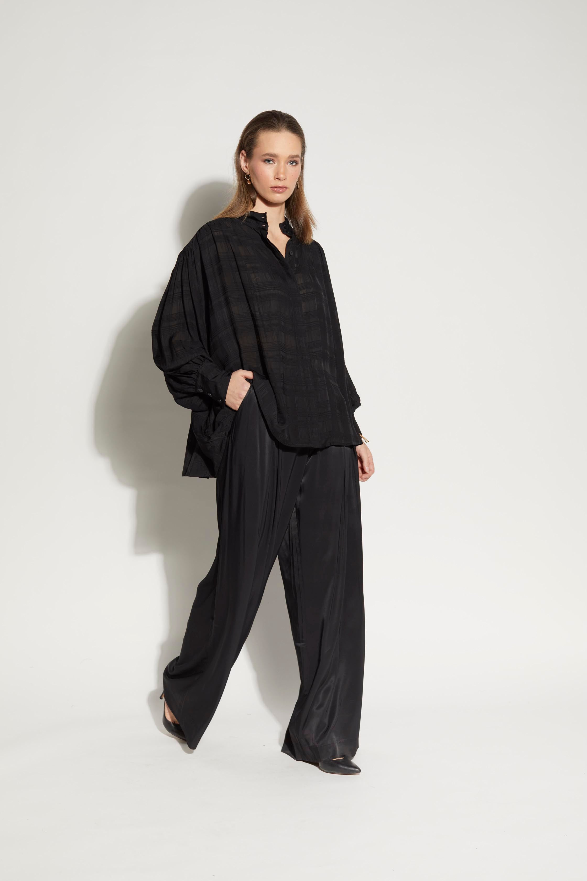 LOUGHLIN - 4051L - Bond Pant - Black Satin