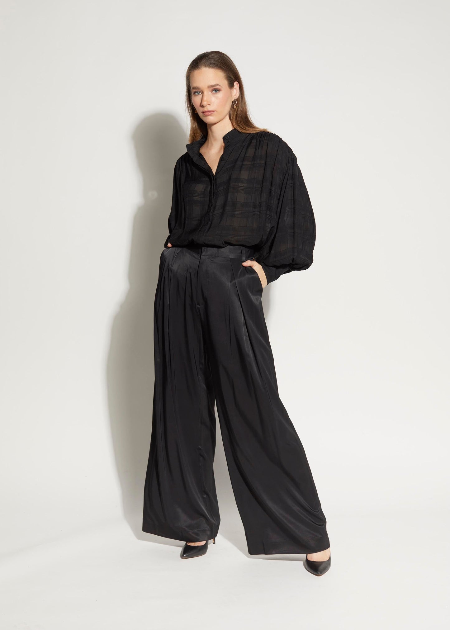 LOUGHLIN - 4051L - Bond Pant - Black Satin