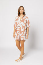 7026 - Bondi Short - Amber Geo