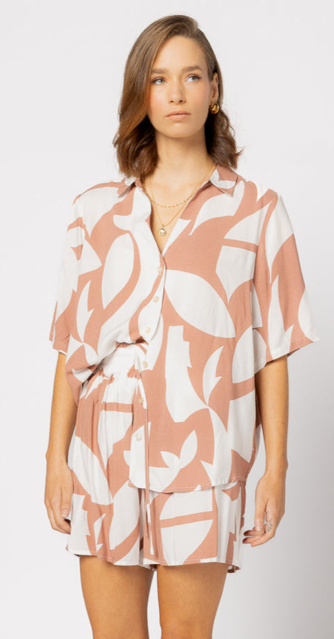 8038 - Piza Shirt - Amber Geo