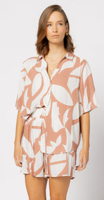 8038 - Piza Shirt - Amber Geo