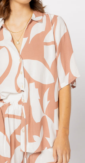 8038 - Piza Shirt - Amber Geo