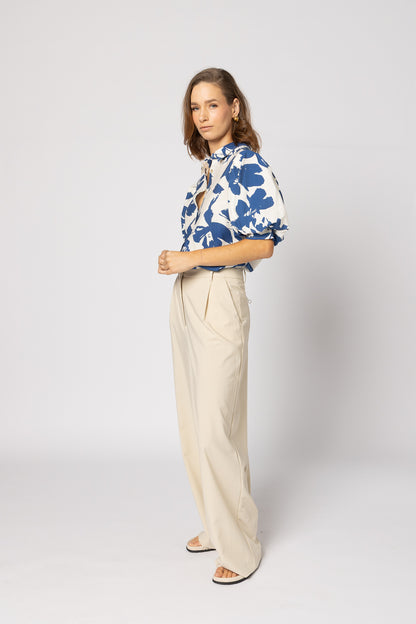 8039 - Haven Shirt - Blue Flower