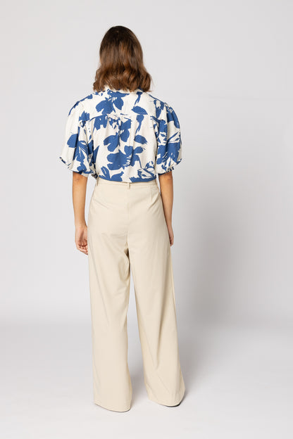8039 - Haven Shirt - Blue Flower