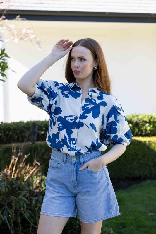 8039 - Haven Shirt - Blue Flower