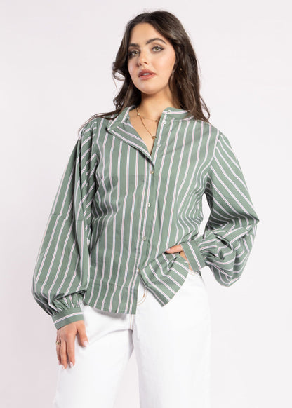 8043 - Fray Shirt - Green Stripe