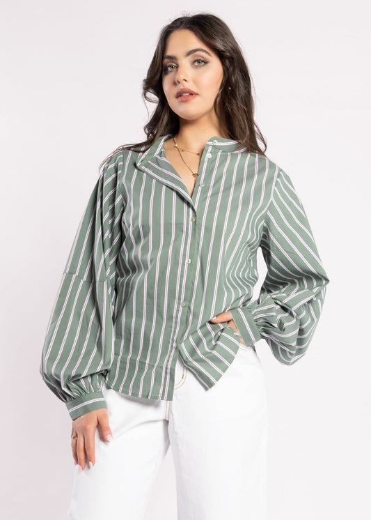 8043 - Fray Shirt - Green Stripe