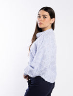 8043 - Fray Shirt - Blue Stripe