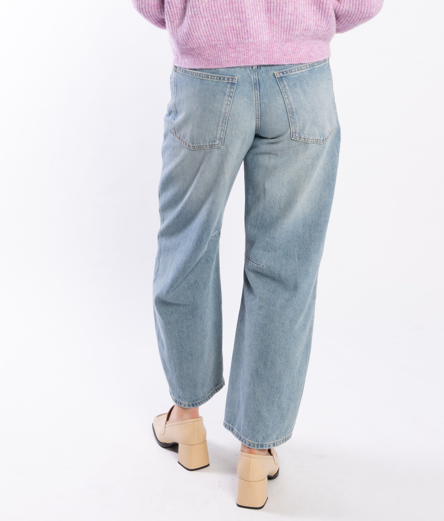 9036 - Barrel Leg Jean - Vintage Blue