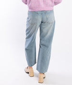 9036 - Barrel Leg Jean - Vintage Blue