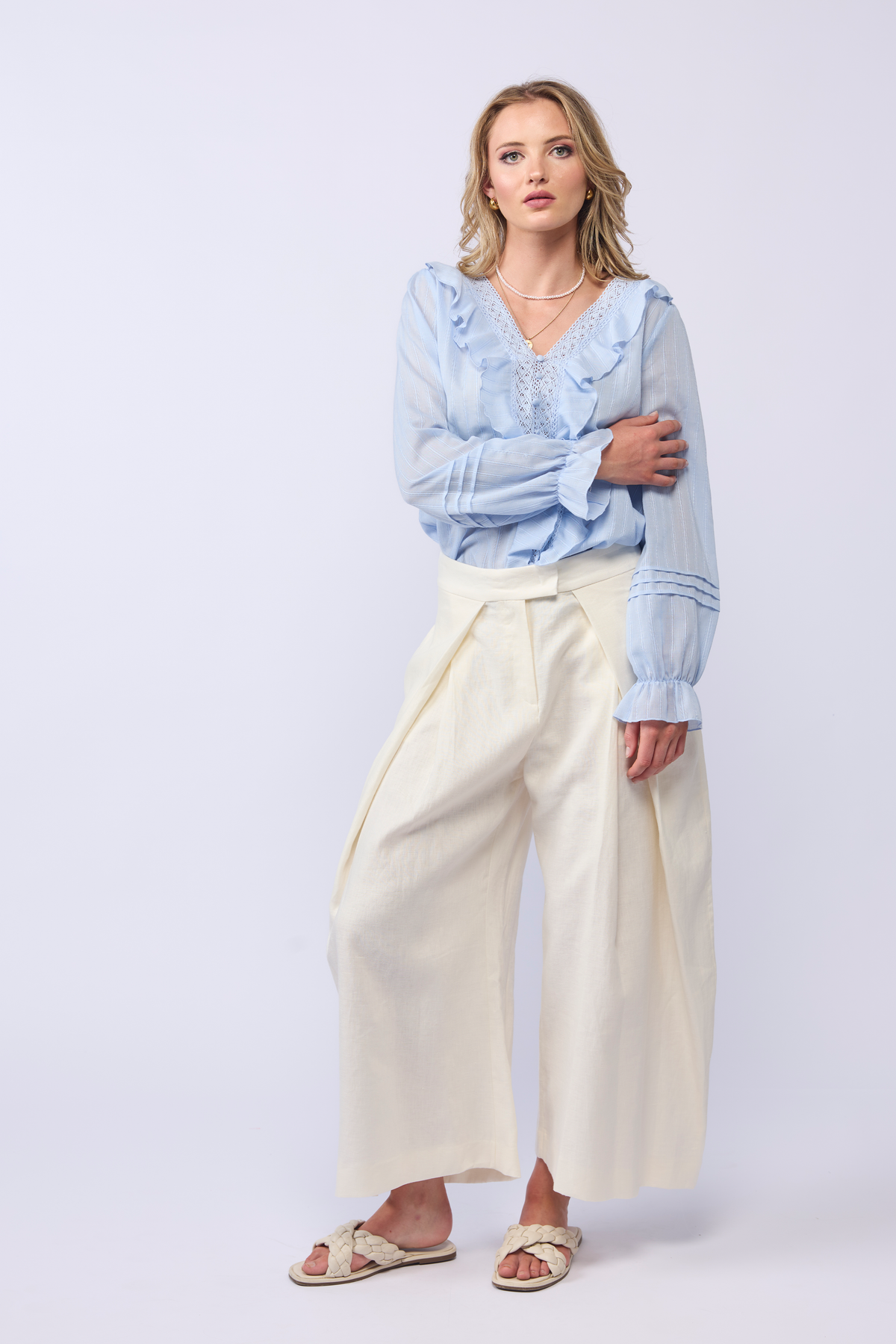 AMELIA BLOUSE L/S - SOFT BLUE