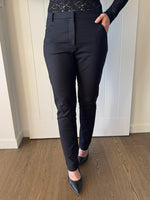 4067 - Lyon Pant - Black