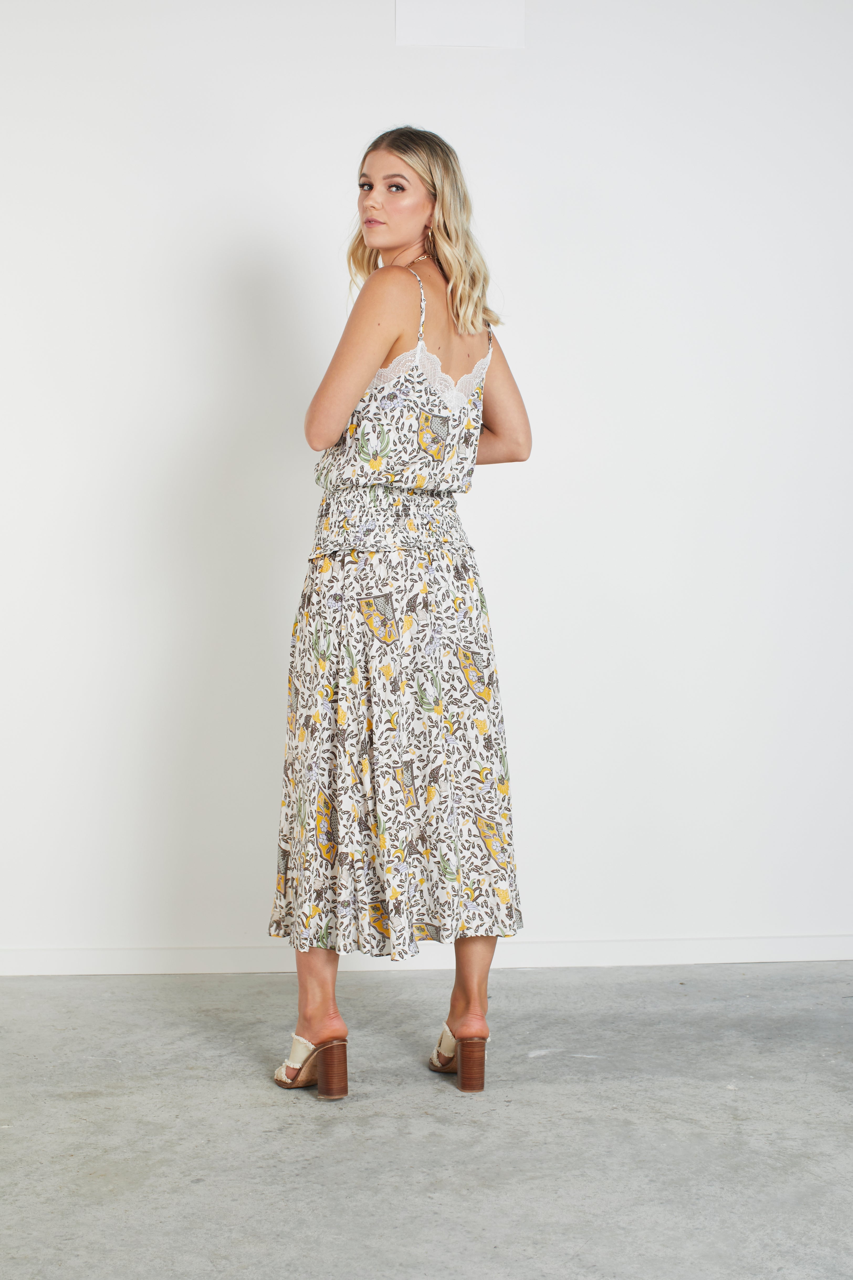 6022 - Sammy Skirt - Fan Print
