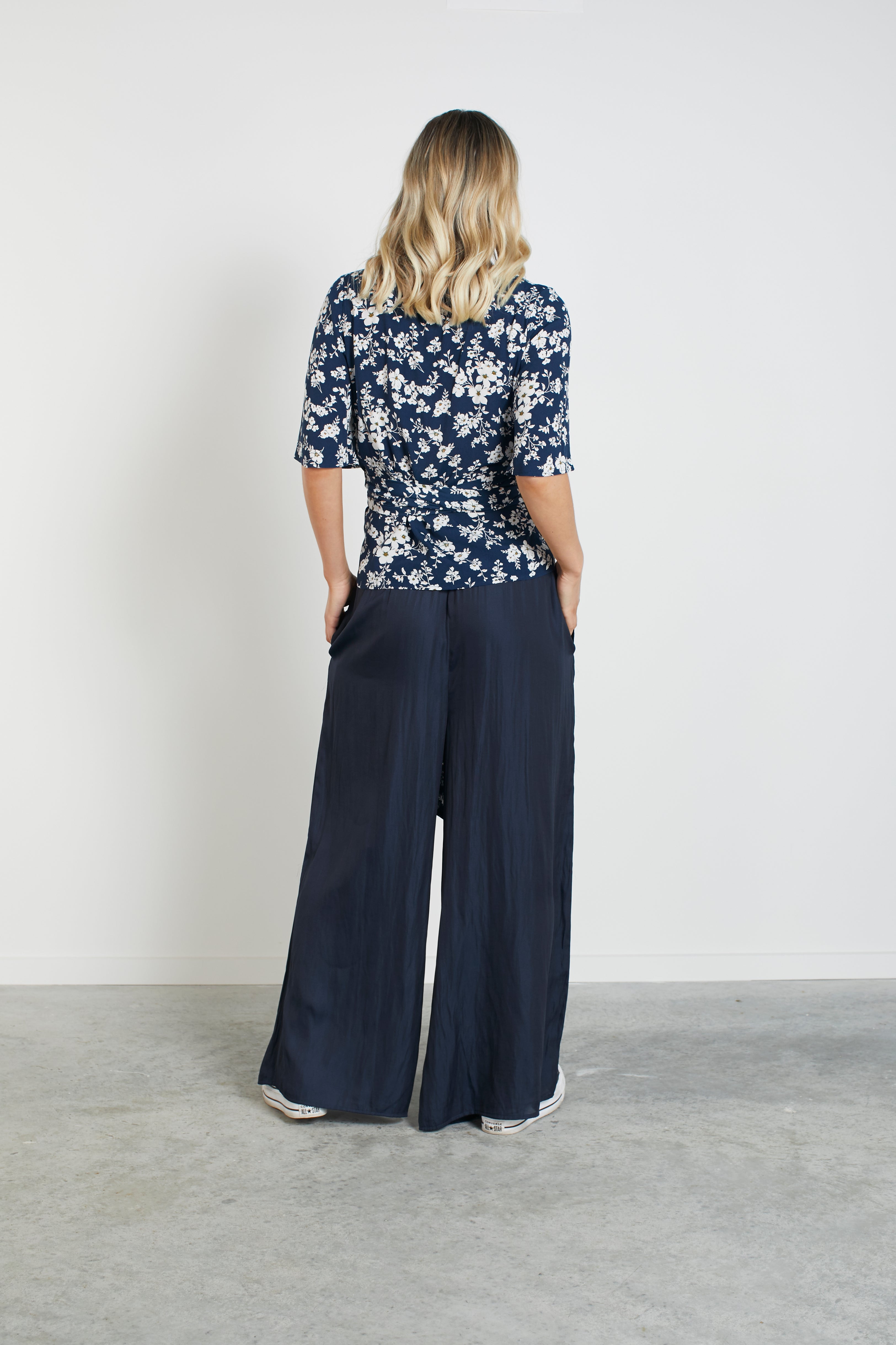 1062 - Venice Top - Marine Blossom **LAST ONE SIZE: 10 **