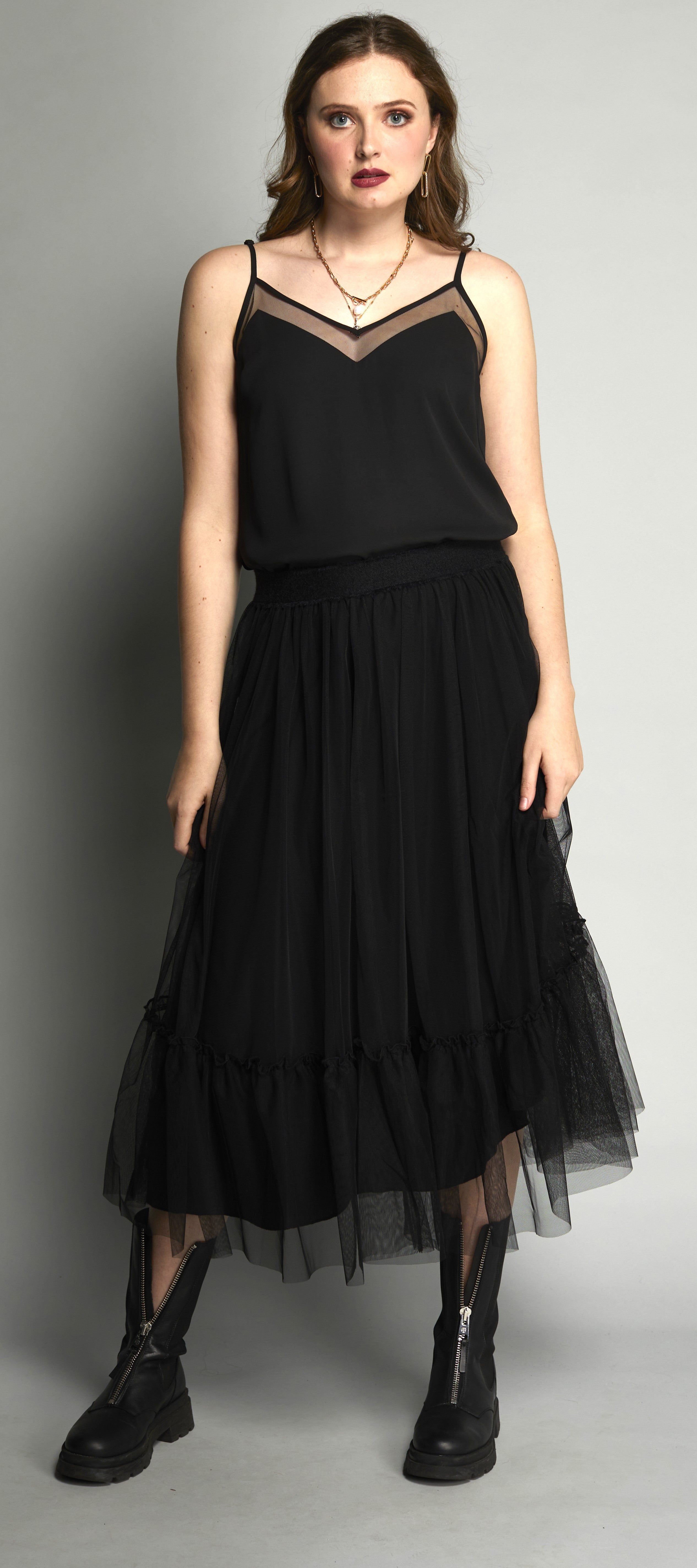 1134 - Elegant Cami - Black