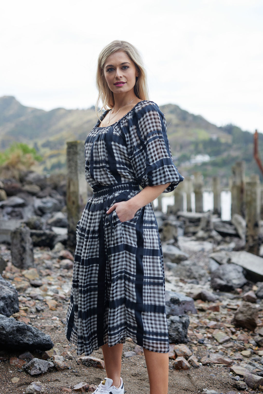 1203 - Tilda Top - Black Window Pane